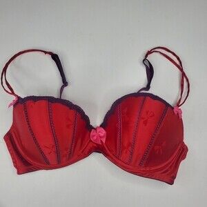Victoria's Secret Sexy Little Things push up bra size 36C NWOT